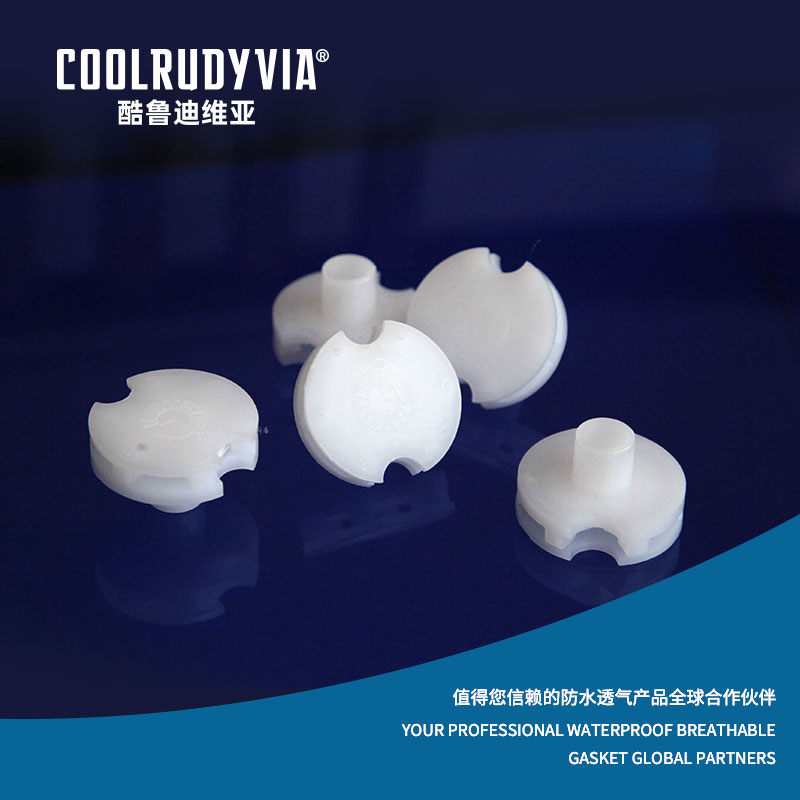 Vandtæt åndbart stik